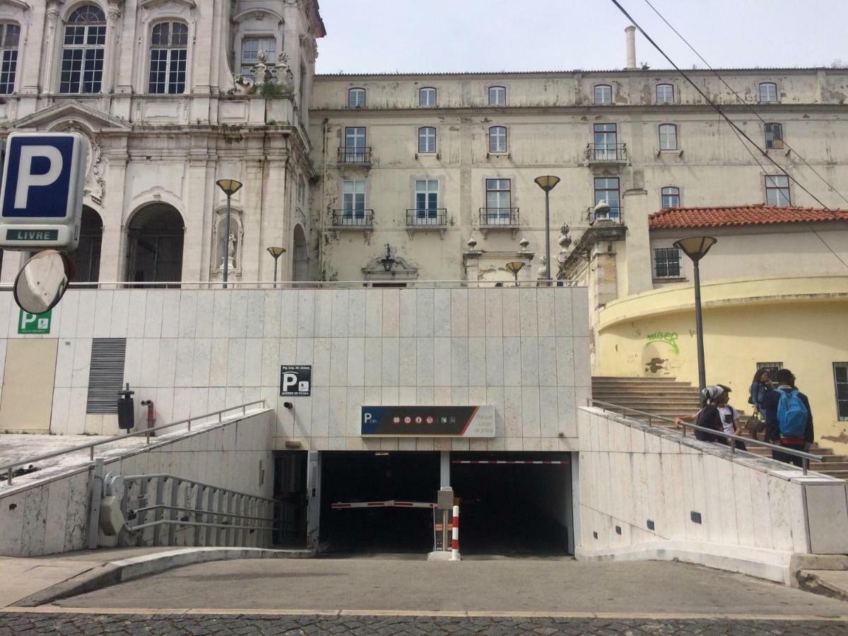 Appartamento Downtown House Chiado Lisbona Esterno foto